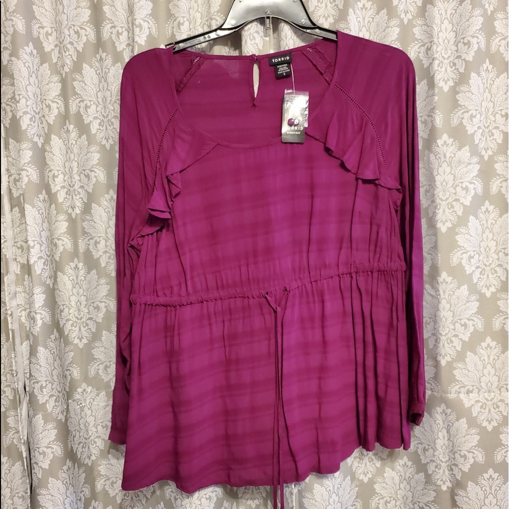 Blouse 00 torrid